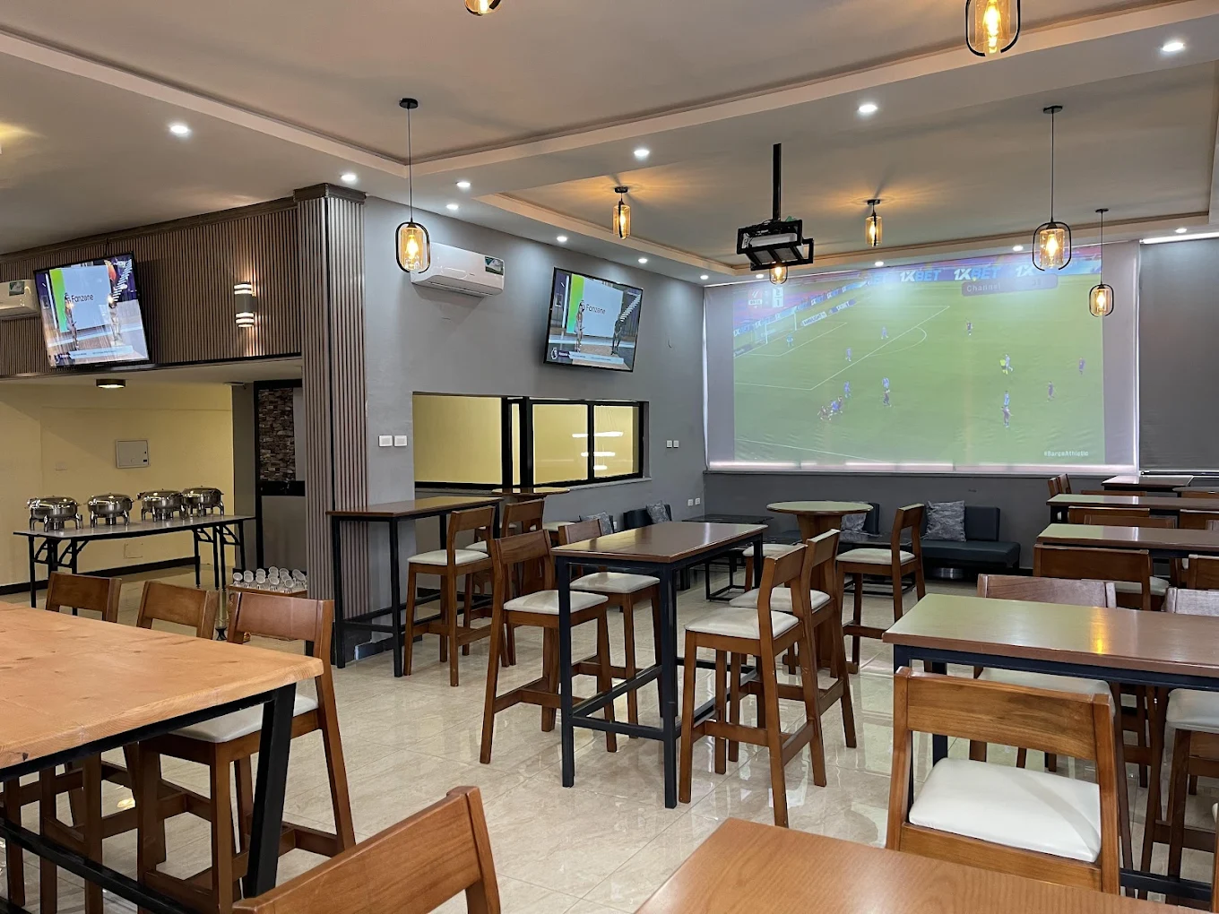 Chab Hotel Sport Bar